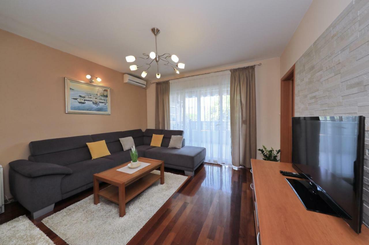 Apartment Toni Zadar Bagian luar foto